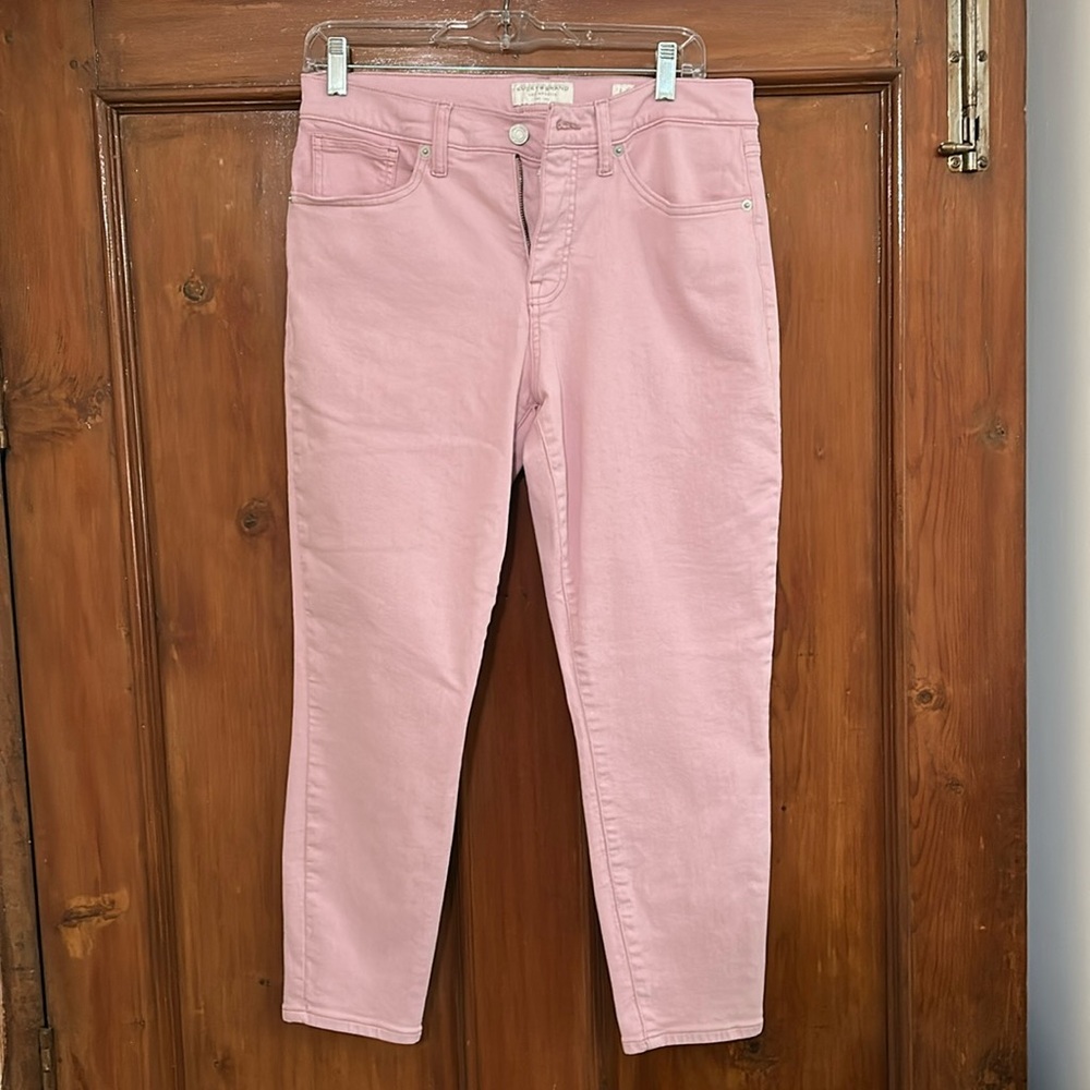 Lucky brand pink cropped jeans size 12/31